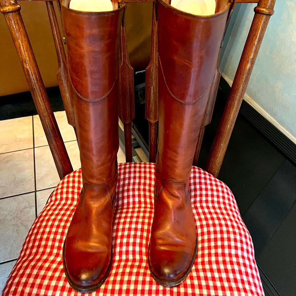 FRYE Womens Melissa Tab Tall Redwood Boot Size 6